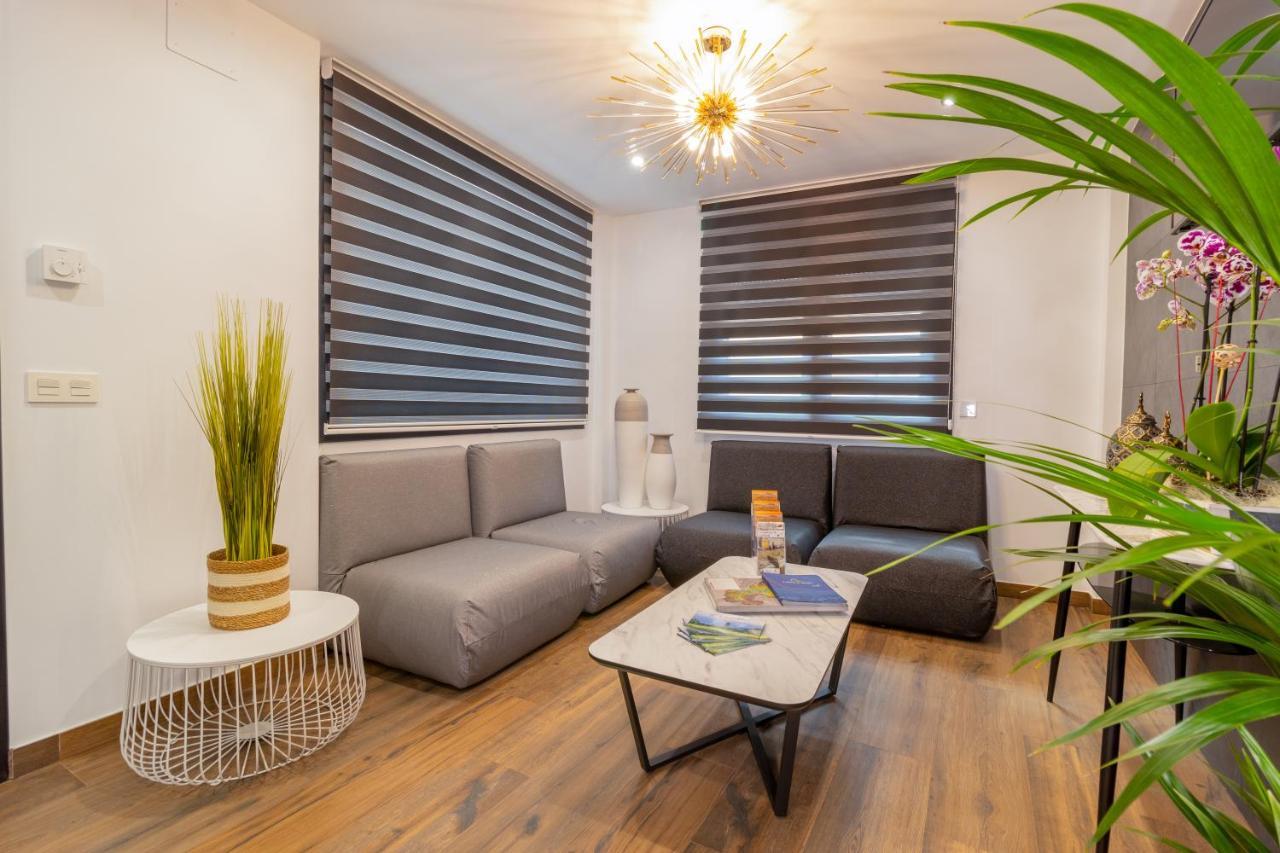 Hotel Reina Aixa Cogollos de Guadix エクステリア 写真